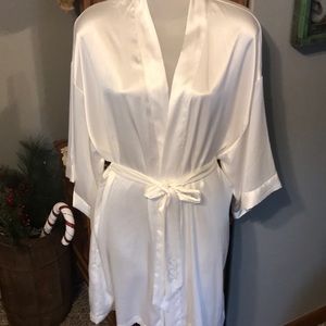 Victoria’s Secret White “I Do” Robe One Size